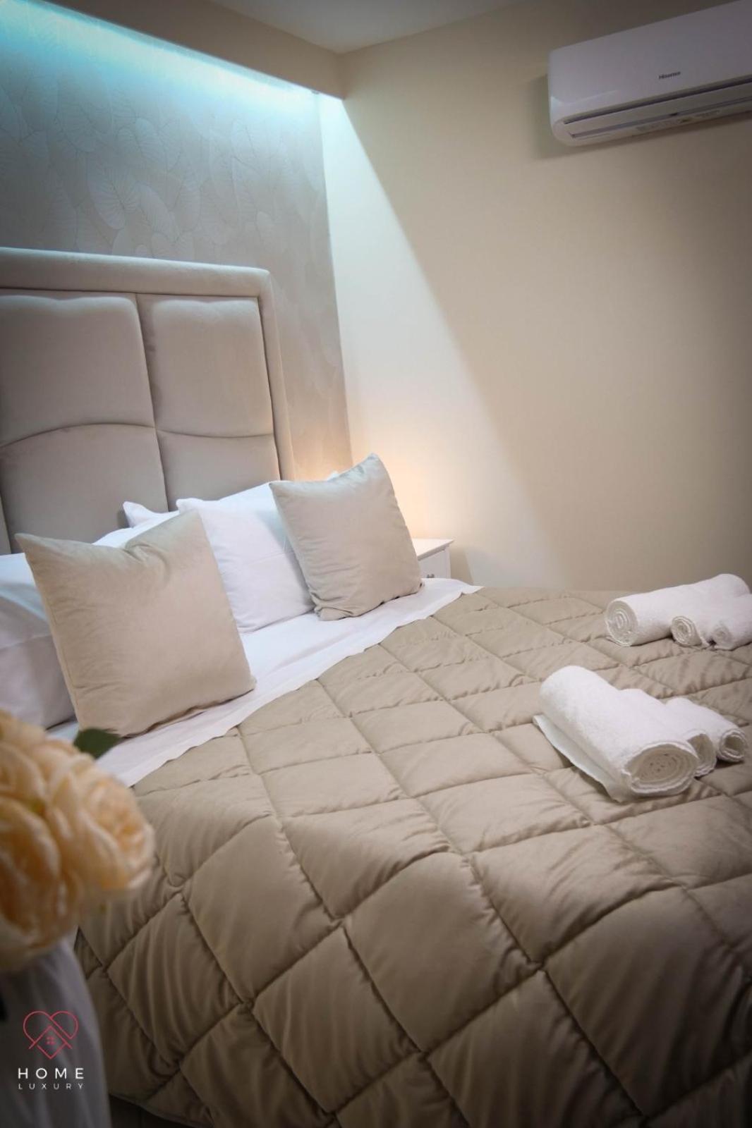 Home Luxury Наполи Екстериор снимка